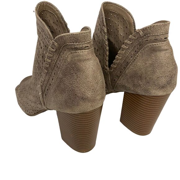 Fergalicious By Fergie Booties Women's 7.5*-8 Honey Sand Whop Stitch Open Toes - Picture 4 of 8